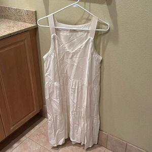 Splendid woman's Napa tiered white sundress
